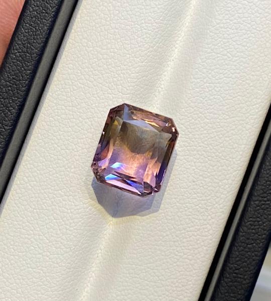 11.18 Ct Natural Purple Yellow Quartz