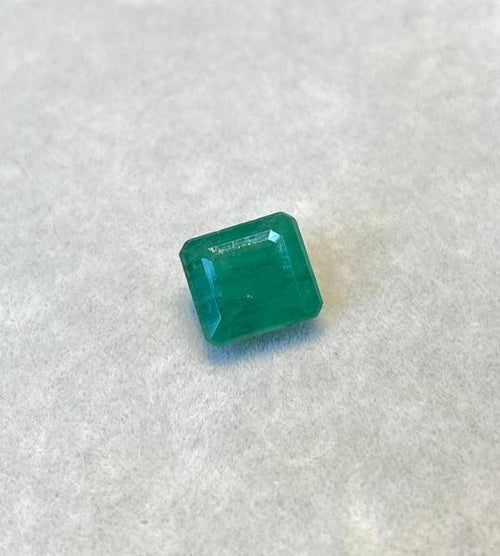 Natural Emerald 4.800 Ct