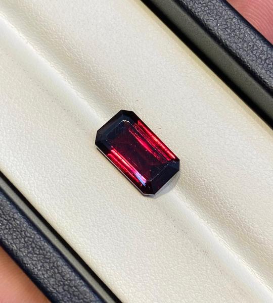 Natural Garnet 6.225 Ct