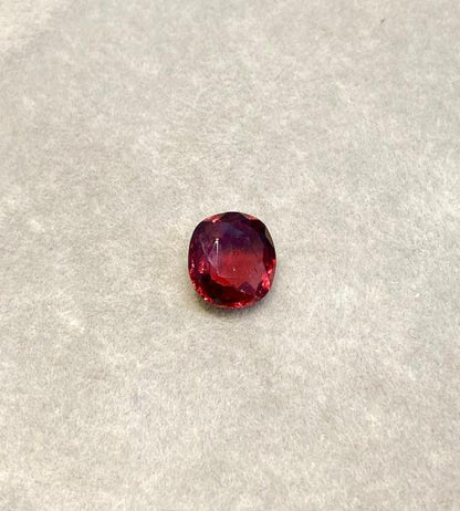 Natural Garnet 2.100 Ct -