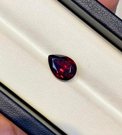 Natural Garnet 3.575 Ct